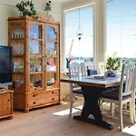 In Torangsvag With Wifi Holiday home