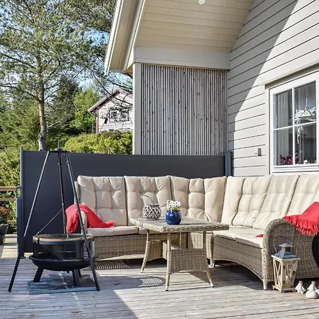 Gorgeous In Torangsvag With Wifi *