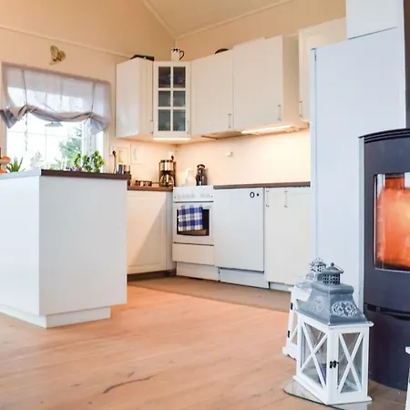 Feriehus Gorgeous In Torangsvag With Wifi