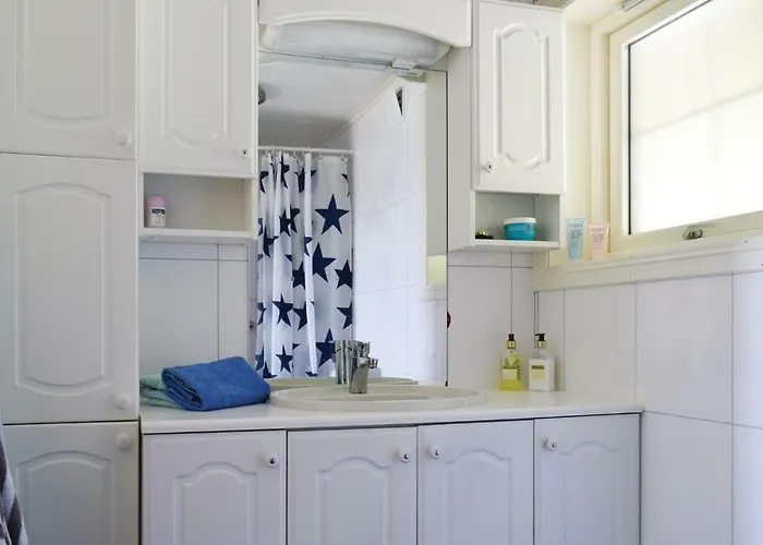 Prázdninový dům Gorgeous In Torangsvag With Wifi Skar