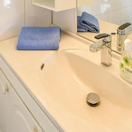 펜션 Gorgeous In Torangsvag With Wifi *