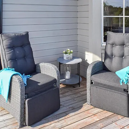 Gorgeous In Torangsvag With Wifi 펜션 *